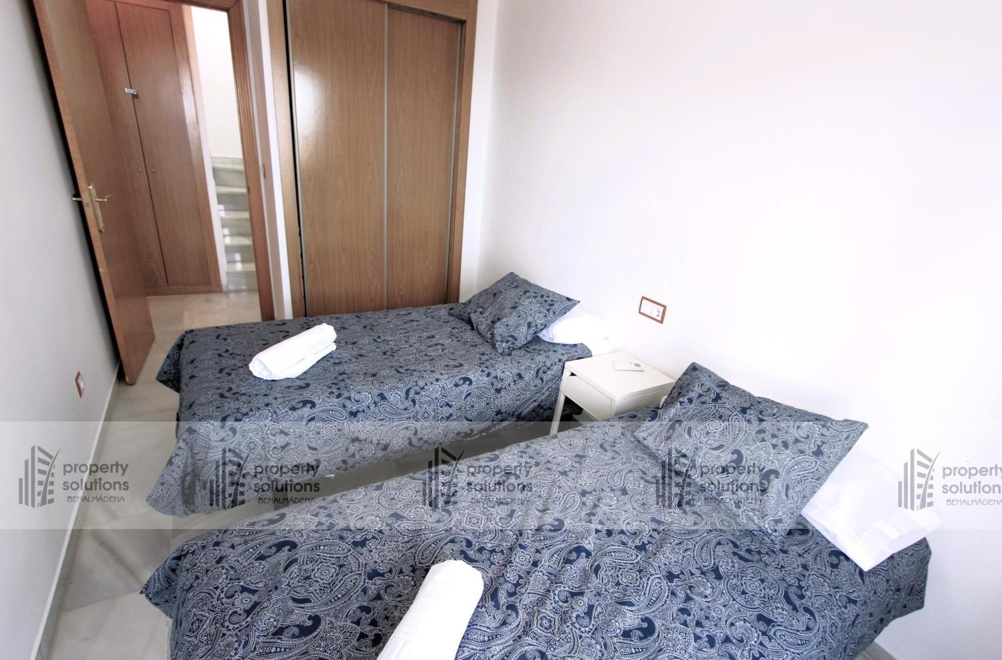 Apartamento Lomas de Mena, 21 - Ático con vistas al mar - Piscina y Barbacoa - PARKING GRATIS - EXCELENTE CONEXIÓN WIFI Benalmádena Exterior foto