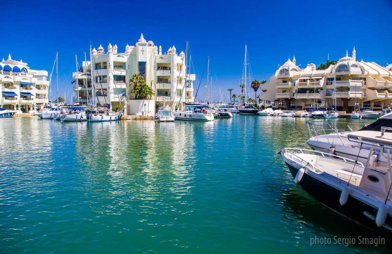 Apartamento Lomas de Mena, 21 - Ático con vistas al mar - Piscina y Barbacoa - PARKING GRATIS - EXCELENTE CONEXIÓN WIFI Benalmádena Exterior foto